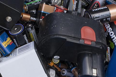 风帆蓄电池回收价格_废旧蓄电瓶回收_锂电池正极回收价格